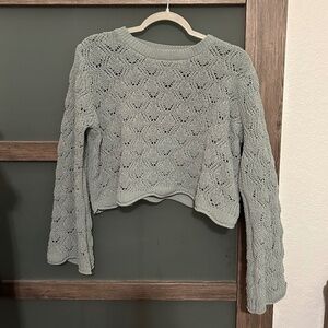 Blue Rain | Cropped Sweater | Size Large